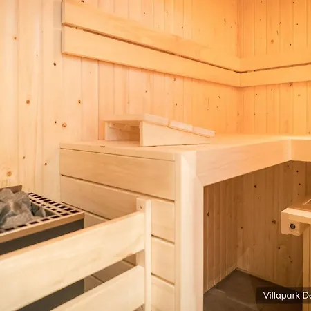 Near Texel With Private Sauna * De Koog (Texel)